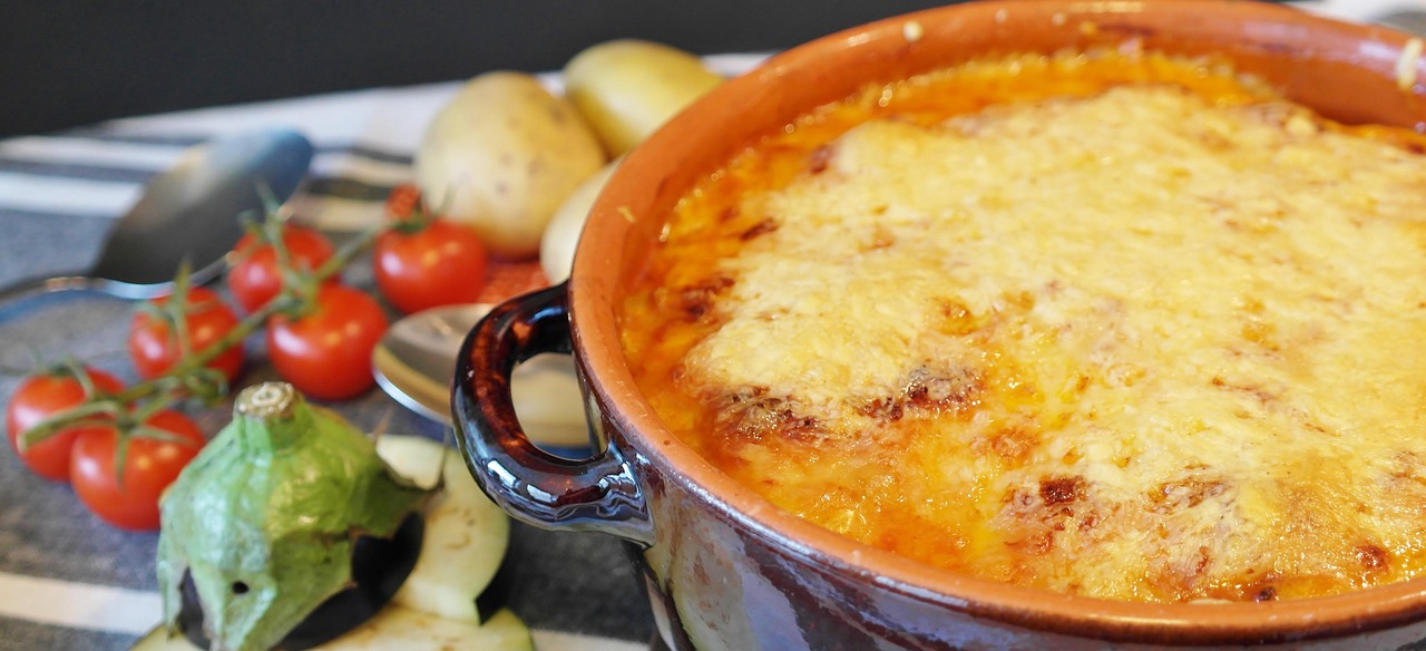 casserole de pommes de terre, pommes de terre, fromage, gratin, repas, courgette, faire gratiner, gratiné, cuisine, cook, bon appétit, tomates, cuisiner, recette, déjeuner, aliments, nourriture, frais, plaque, faim, foodfoto, croustillant, fait maison, comestible, appétissant, gratin, gratin, gratin, gratin, gratin
