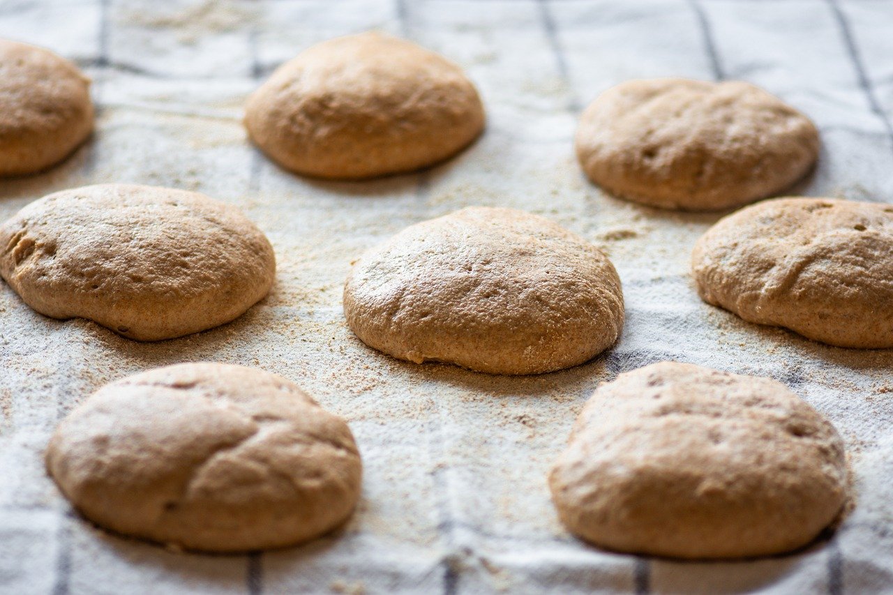 chignon, aliments, frais, boulangerie, les glucides, cuire, pâte, maison, repas, appétissant, nourriture, fermer