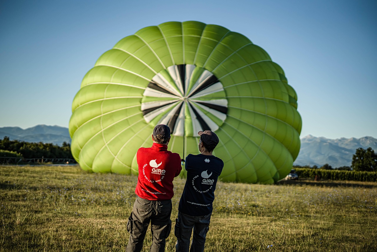 gens, tirant, montgolfière, sur le terrain, atterrissage, ballon, travailler, entreprise, prairie, en plein air, montgolfière, montgolfière, montgolfière, montgolfière, montgolfière, entreprise