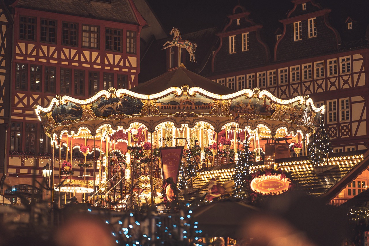 marché de noël, noël, francfort, allemagne, avènement, décoration, marché, lumières, paralyser, soirée, nuit, cloches, vendre, coloré, brillant, l'allemagne de noël, francfort noël, marché de noël de francfort, fête, hiver, ville, fond d'écran de noël, noël, noël, noël, noël, noël, francfort, allemagne, marché, vendre