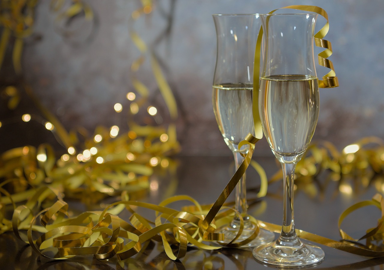 sylvestre, bonne année, vin pétillant, lunettes, guirlandes, fête, jour de l'an, prost, bravo nouvel an, bonne année, bonne année, bonne année, bonne année, bonne année