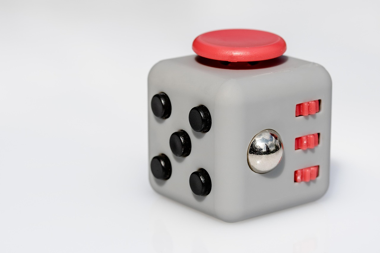fidget cube, vinylwürfel, jouet, cinq boutons, trois pignons, cliquables de balle, manette, tendance, anti-stress