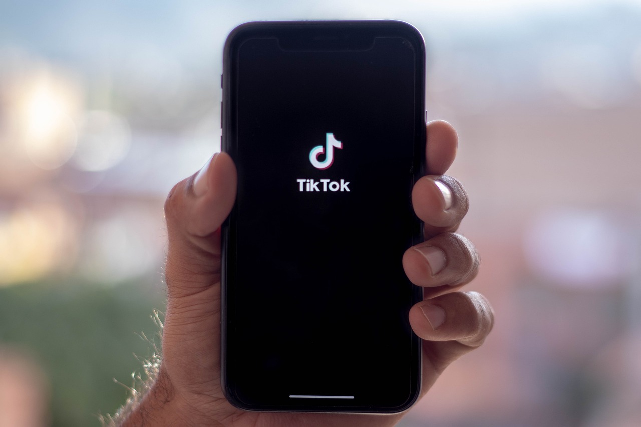 téléphoner, téléphone intelligent, filtrer, tiktok, social, tik tok, application, tiktok, tiktok, tiktok, tik tok, tik tok, tik tok, tik tok, tik tok