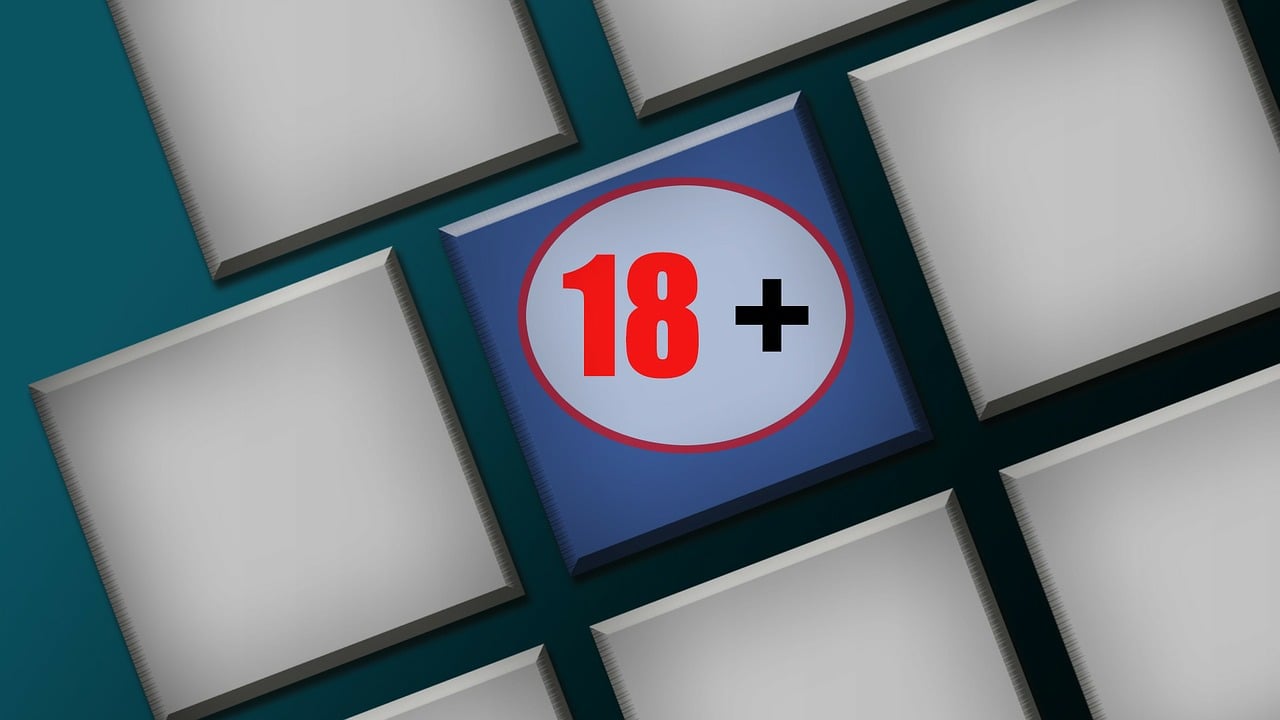 clés, bouton, classe d'âge, à partir de 18