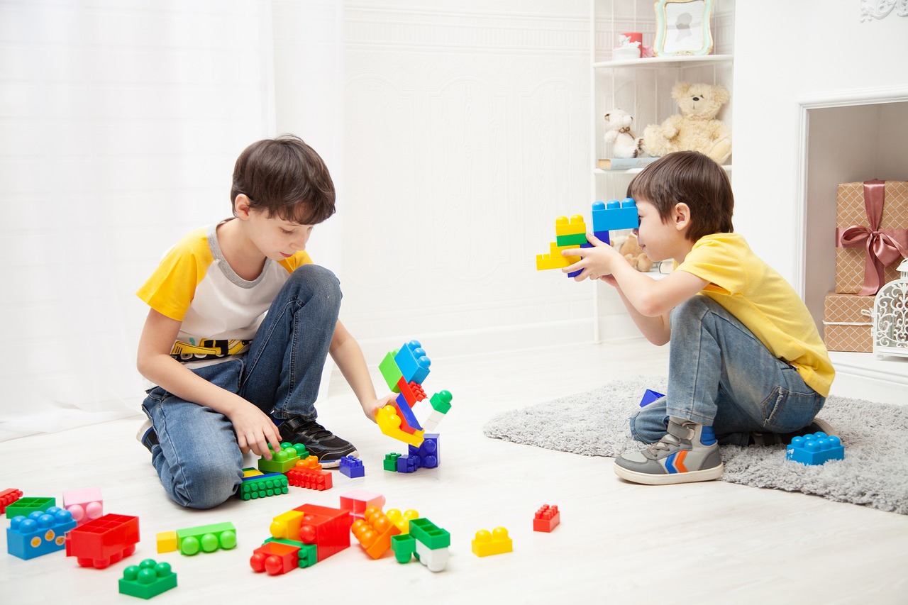 enfants, jouer, jeux, petite enfance, constructeur, lego, jouet, jouets, assemblage, à la maison, jouet-constructeur, garçons, fantaisie, architecte, imeuble, plastique, développement, bébé
