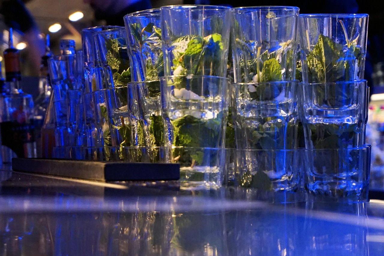 mojito, lunettes, fête, menthe, rhum, bar, cocktail, boire, mojito, mojito, mojito, mojito, mojito, rhum, cocktail