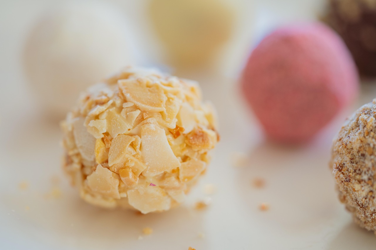 chocolat, truffes, chocolat praliné, appétissant, bonbons, traite, confiserie, le dessert, goûter, fermer