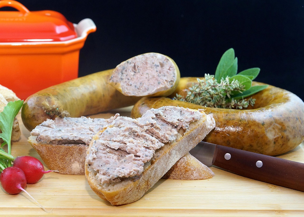 saucisse, pain, petits pains, des légumes, ingrédients, saucisse de foie, aliments, saucisse, saucisse, saucisse, saucisse, saucisse, aliments, aliments, aliments