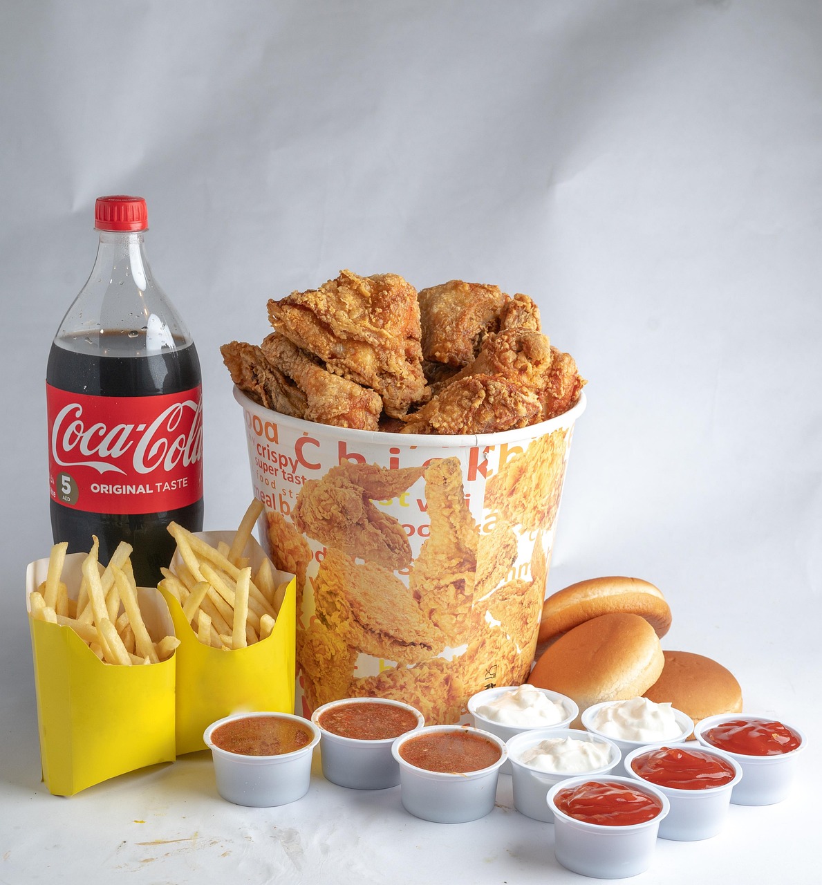 seau à poulet, farine de poulet rôti, pack famille, poulet, cola, sauces, frites, grillé, faire frire le poulet, aliments, repas, poulet frit